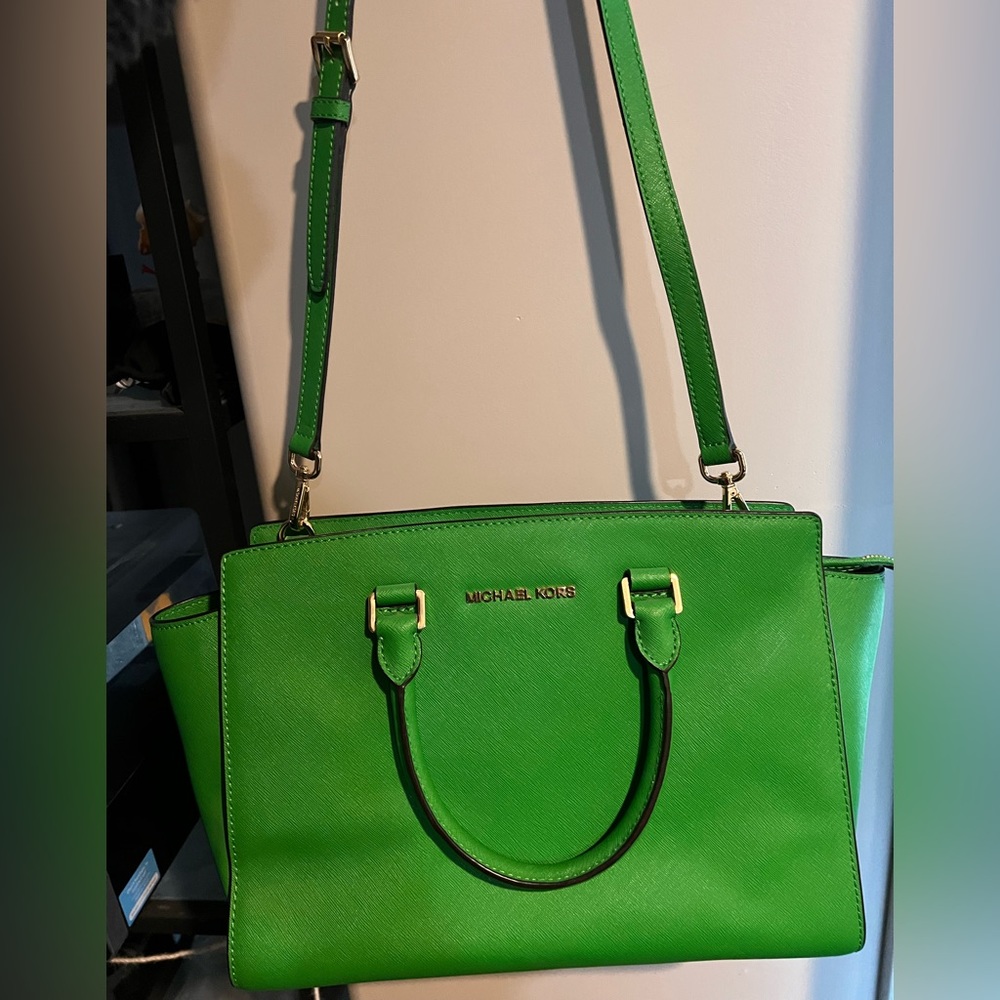 Michael Kors Selma Medium Handbag Jewel Green